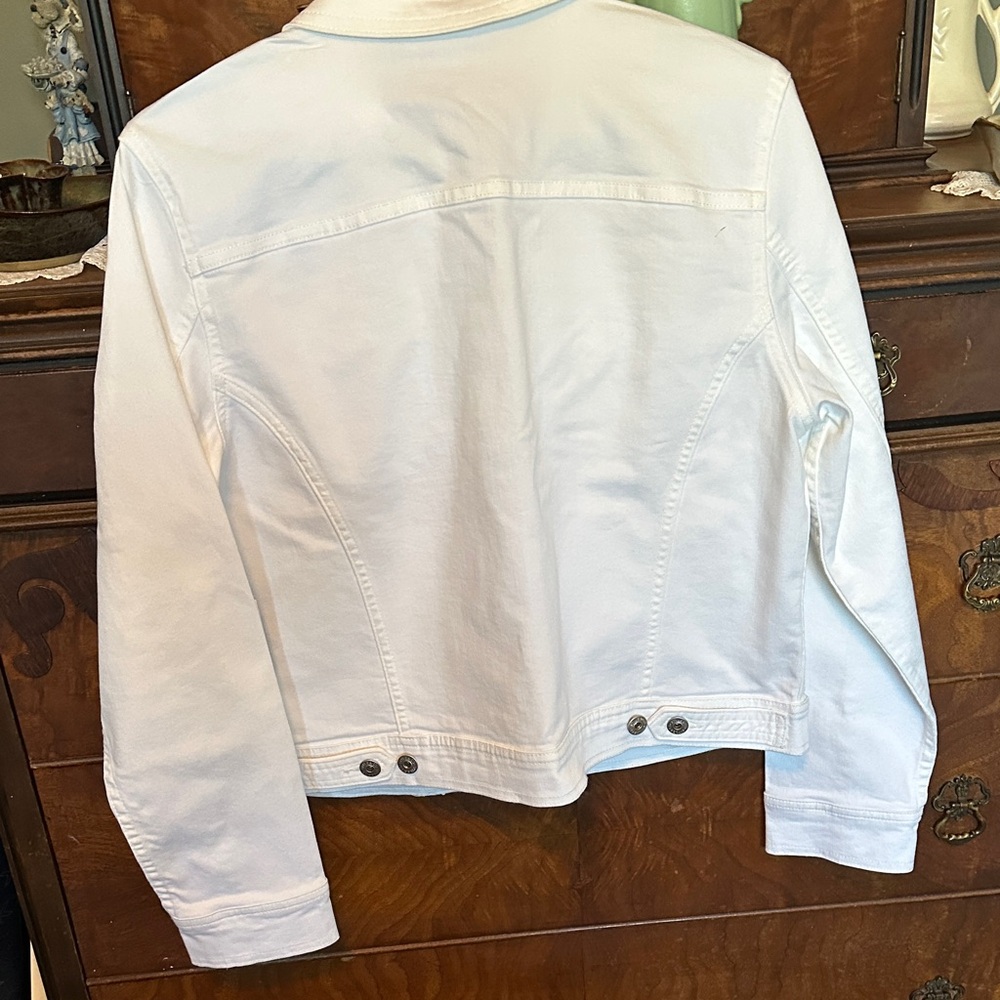 Style & Co. Women's Classic White Jean Jacket - Picture 3 of 4